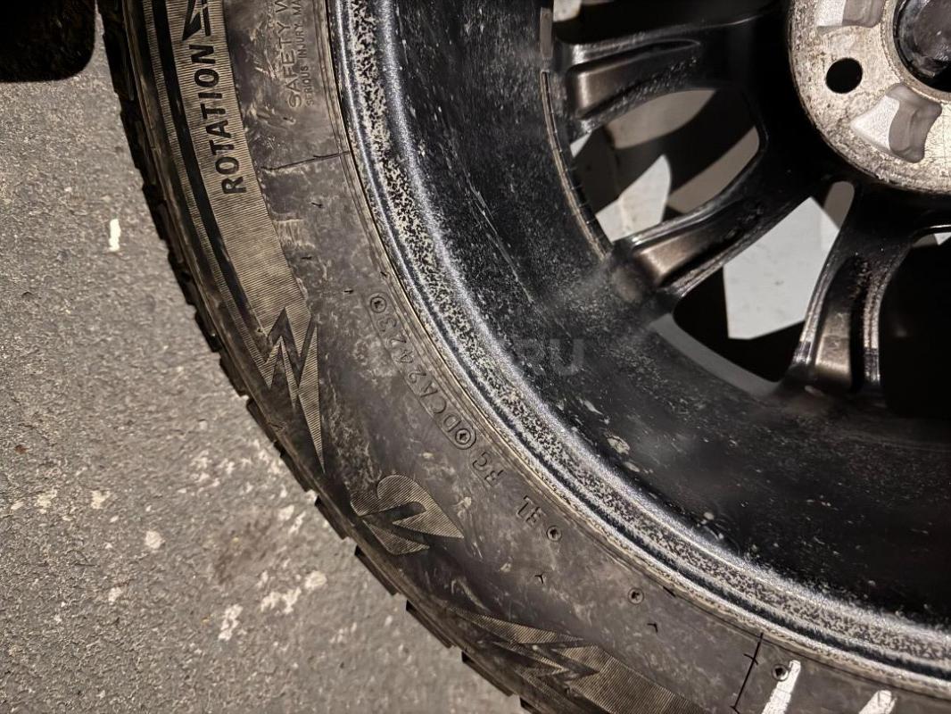 Продам отличные японские шины Bridgestone DM-V3 225/60 R17 (производство именно Япония) на дисках J7 - Орск