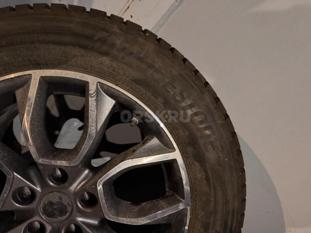 Продам отличные японские шины Bridgestone DM-V3 225/60 R17 (производство именно Япония) на дисках J7 - Орск