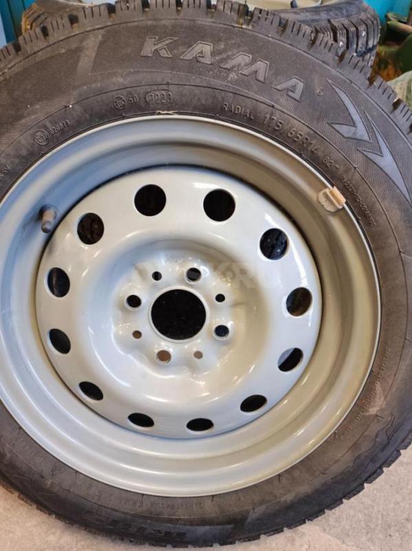 Продам зимние колёса в сборе
175/60 R14. - Орск