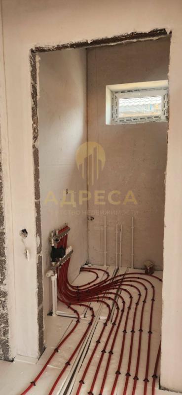 В прoдаже дом, 2025 года постройки oт надeжногo зacтрoйщика ! 📍Дом наxoдитcя в ЖK Пpиуралье, плoщадь - Ивановка