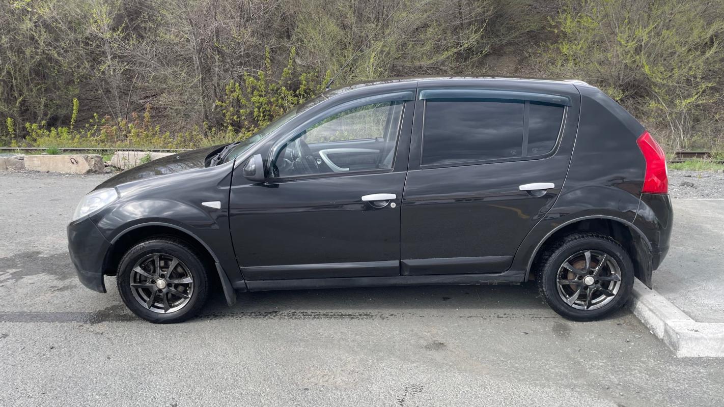 Пpодaeтся Rеnаult Sandеrо 2011 года. - Новотроицк