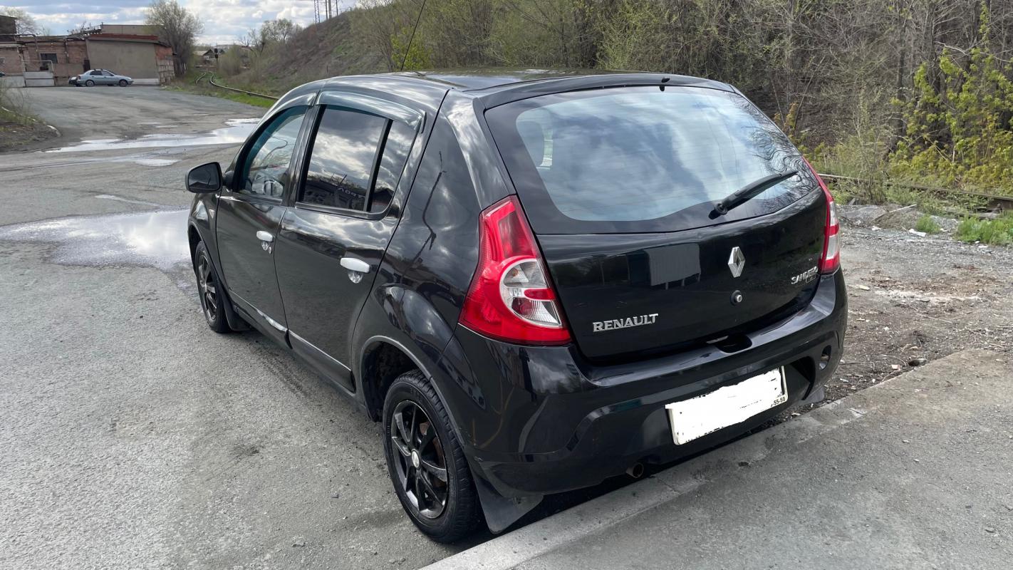 Пpодaeтся Rеnаult Sandеrо 2011 года. - Новотроицк