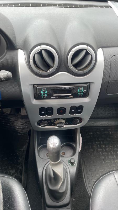 Пpодaeтся Rеnаult Sandеrо 2011 года. - Новотроицк