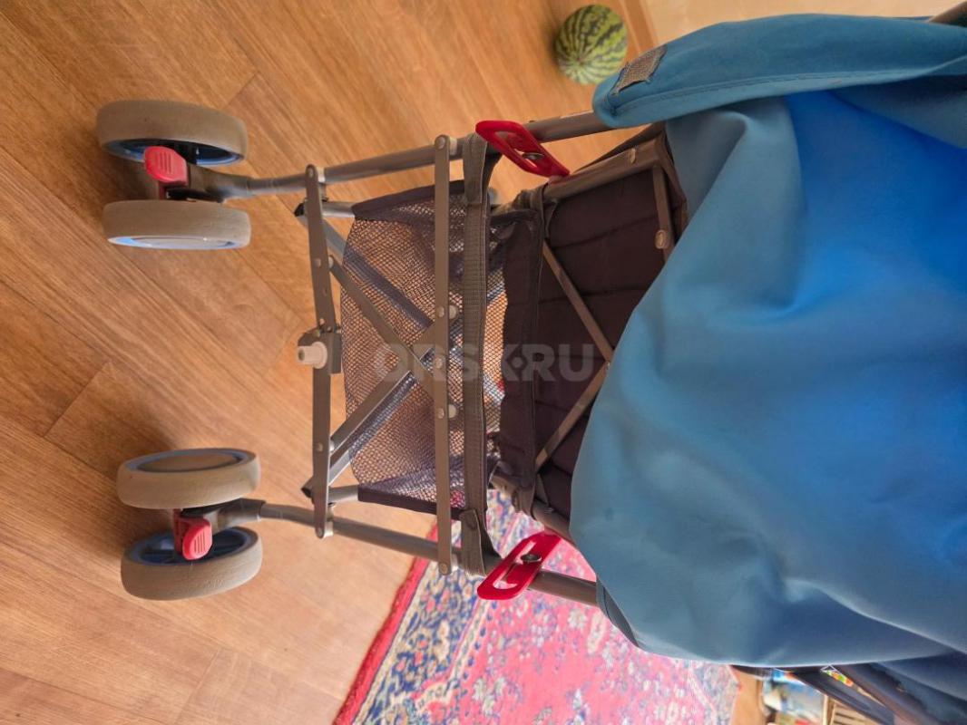 Продам детскую коляску-трость. 2 положения спинки(сидя и полулёжа), корзинка для игрушек, москитная - Орск