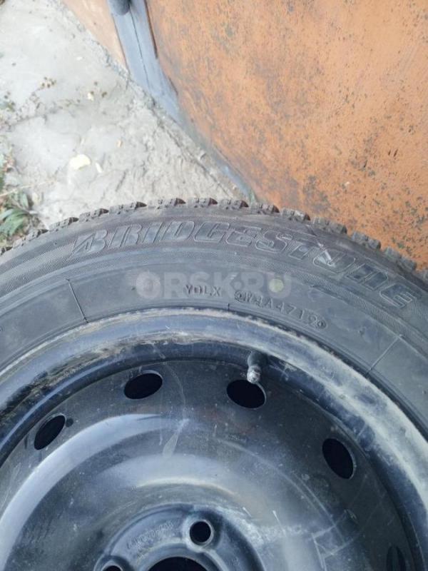 Продам 4 зимних колеса на заводских штампах разболтовка 4 на 100 за 16000. - Орск