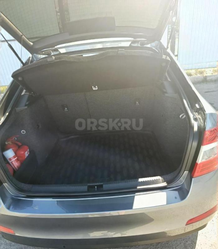 Без дтп,покупка в салоне апрель 2016,автотека 17.10.25,комплект зимней резины шиповка на литых диска - Орск