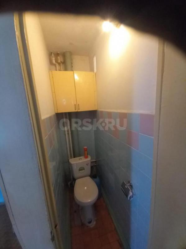 Продается 3-х комнатная квартира без ремонта. - Орск