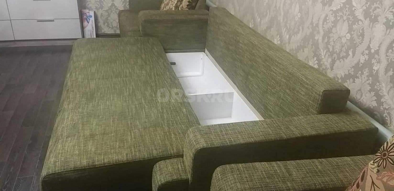 Диван &quot;Книжка&quot; и два кресла. - Орск