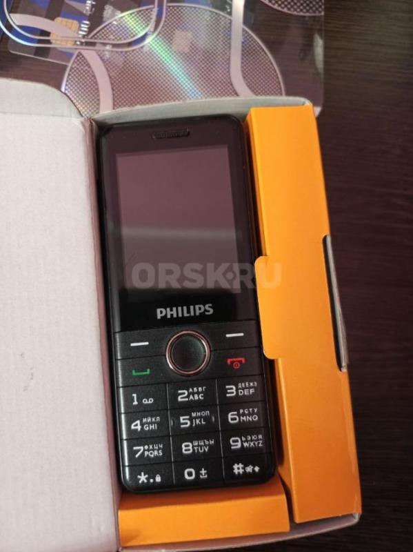 Продам кнопочный телефон Филипс в отличном состоянии, один хоз, документы, коробка в наличии. - Орск