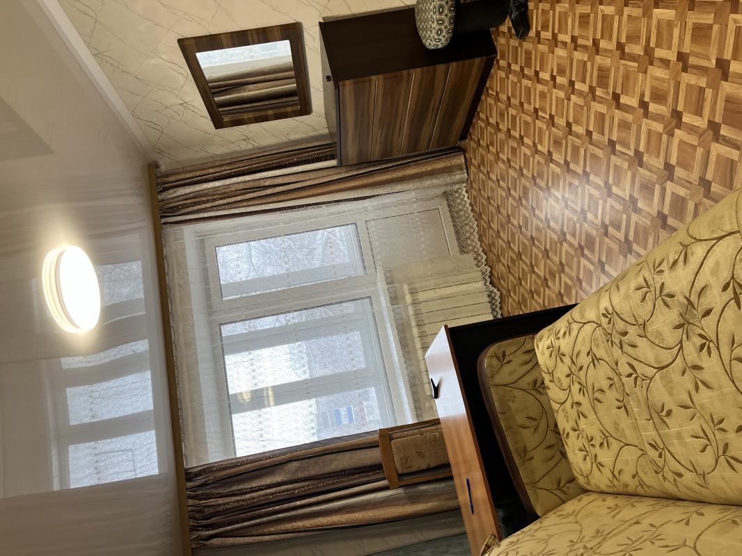 Сдам 3х комнатную квартиру на длительный срок. - Новотроицк