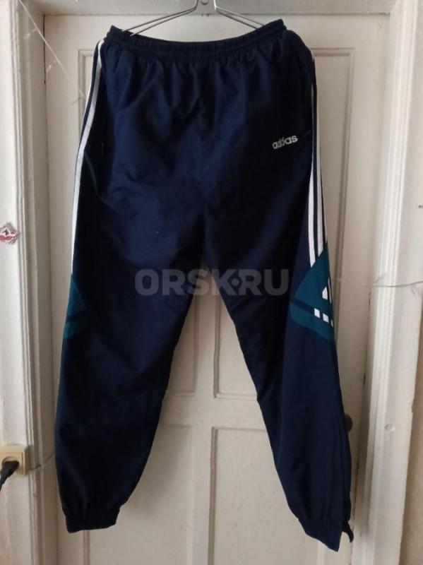 Продам одежду для мужчин 56-58 размера :комбез на лямках на синтепоне 112-116 на рост 182-188 за 120 - Орск