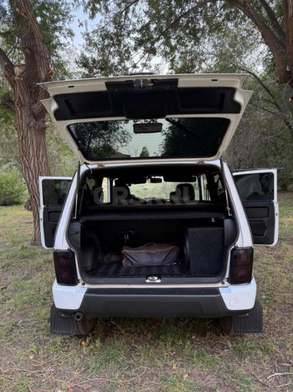 Продам Ваз Нива в полной комплектации я один собственник на гарантии, есть все. - Орск