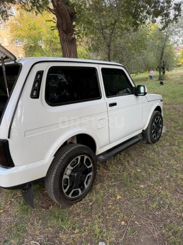 Продам Ваз Нива в полной комплектации я один собственник на гарантии, есть все. - Орск