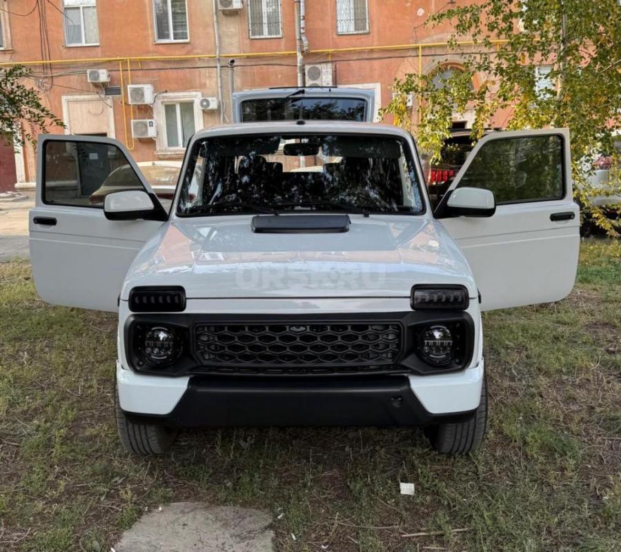 Продам Ваз Нива в полной комплектации я один собственник на гарантии, есть все. - Орск