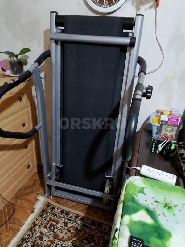 Продам беговую дорожку в отличном состоянии механическую - Орск