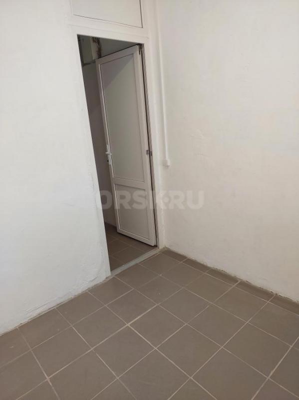Сдам в аренду нежилое помещение 4, 5 кв. - Орск