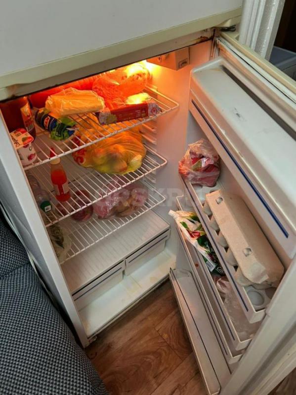 Продам холодильник, не совсем в исправном состоянии. - Орск