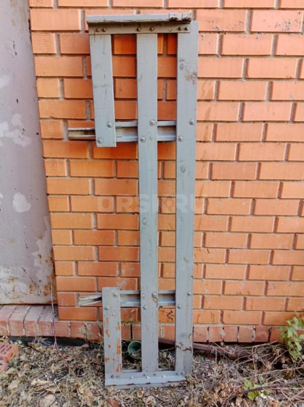 На Газель 3302 перед ступицы 1500ршт,заднее стекло 1500р,крыло 1000р,борт за кабину 1000р,руль ст. - Орск