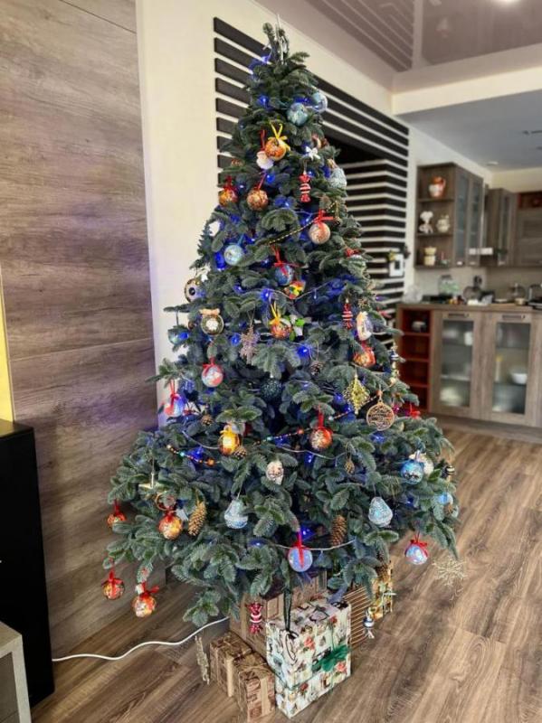 Продам искусственную елку 2,2м. - Орск