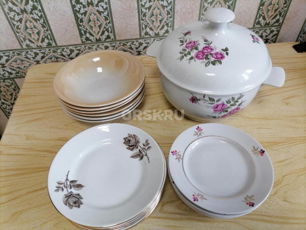 Набор металлической посуды (кастрюли на 2 литра,3 литра, 4 литра, чайник на 3.5 литра). - Орск