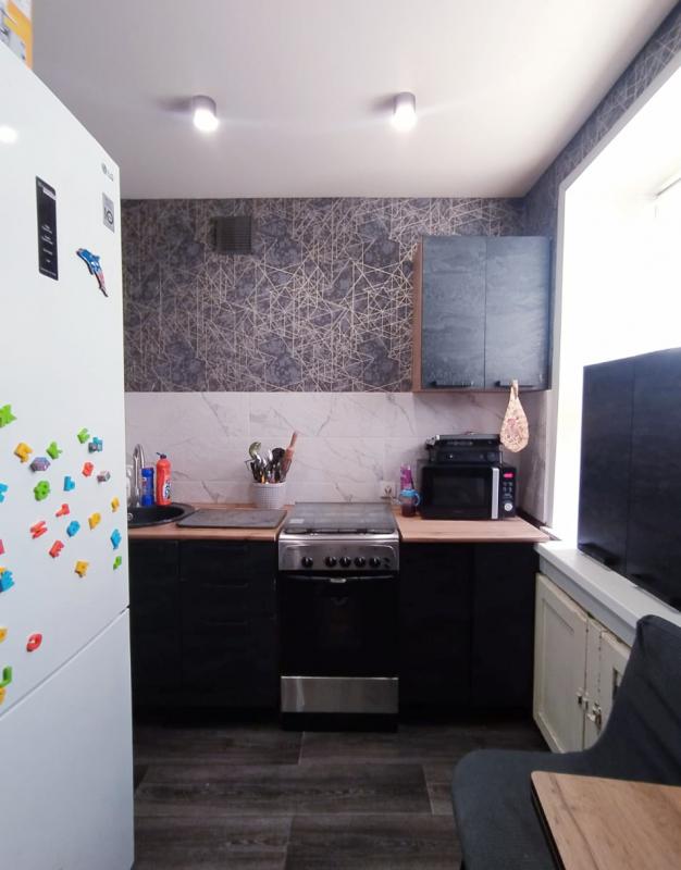 ПРОДАЁТСЯ 1- КОМНАТНАЯ КВАРТИРА, НА 4 ЭТАЖЕ, 4 - Х, ЭТАЖНОГО БЛОЧНОГО ДОМА, В ЦЕНТРЕ ГОРОДА! - Новотроицк