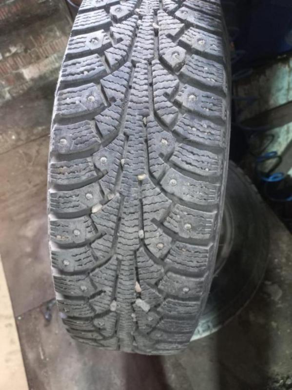 Продам зимние колеса  Nokian в сборе на Ваз 175/65 R-14 - Орск