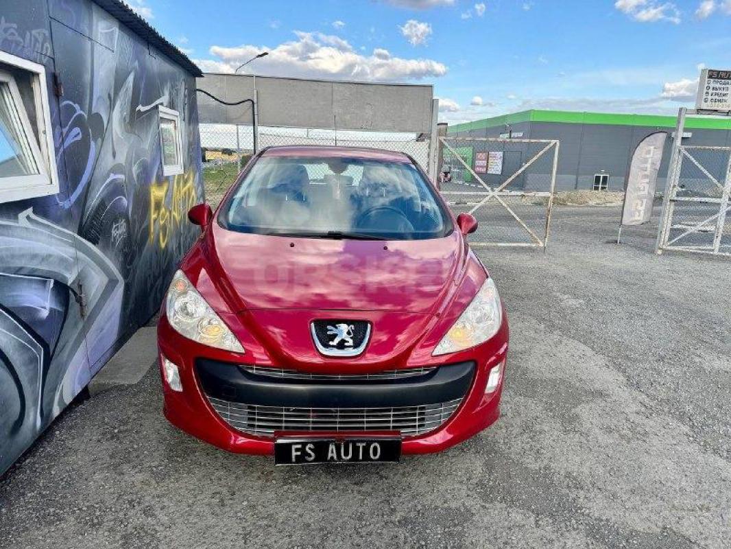 В продаже PEUGEOT 308 2010 года выпуска. - Орск