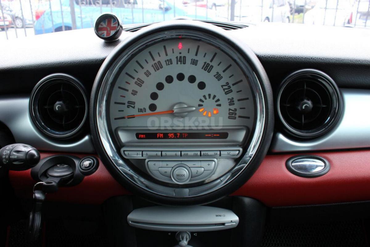 Mini Hatch II (R56) Рестайлинг 2010 года — компактный хетчбэк, который отлично подойдёт для городски - Орск