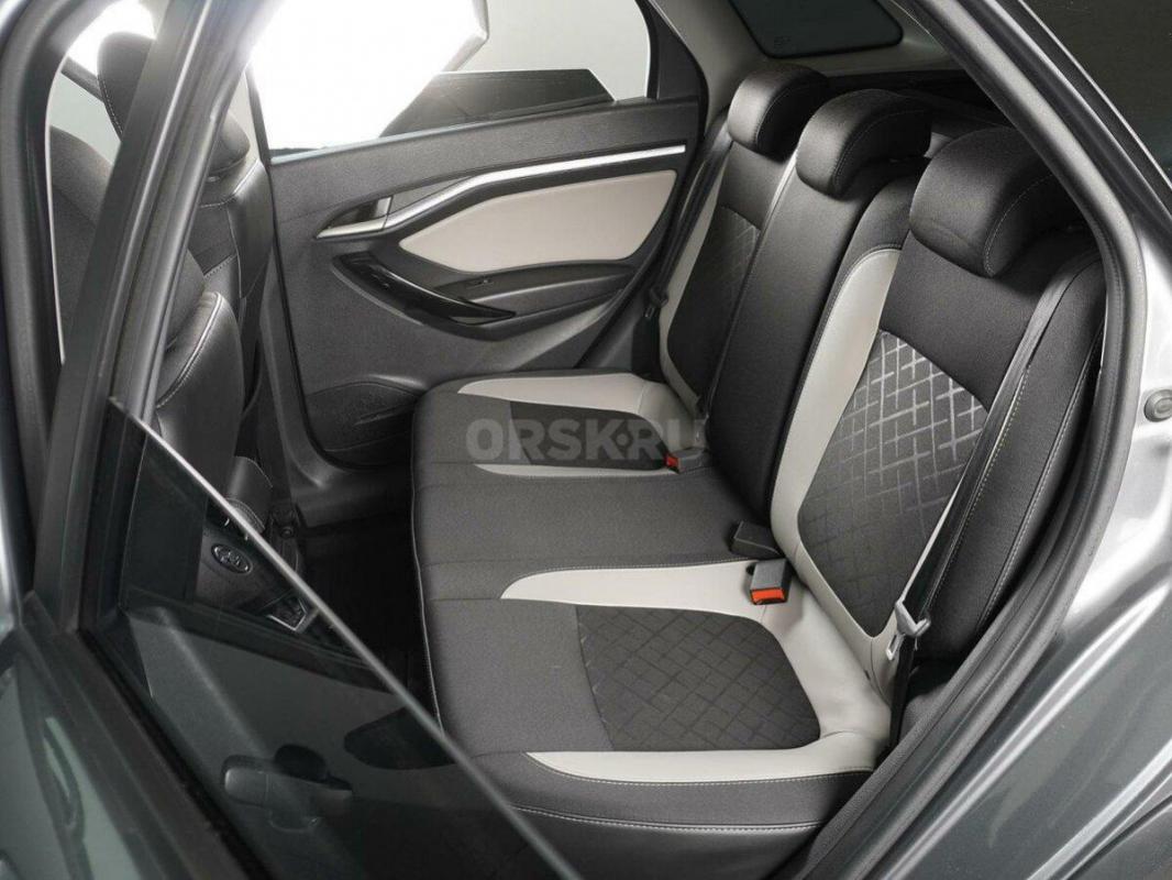 Продам Lada Vesta SW Kross-универсал.1-хозяин, пробег 81000км. - Орск