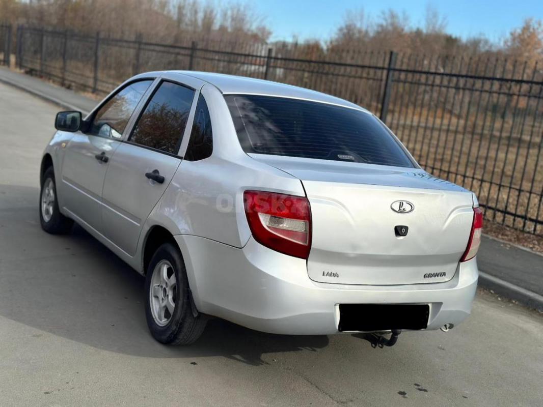 Продам Лада гранта 2012г
Автомобиль в хорошем состоянии 
Кузов дно пороги без гнили и дыр. - Орск