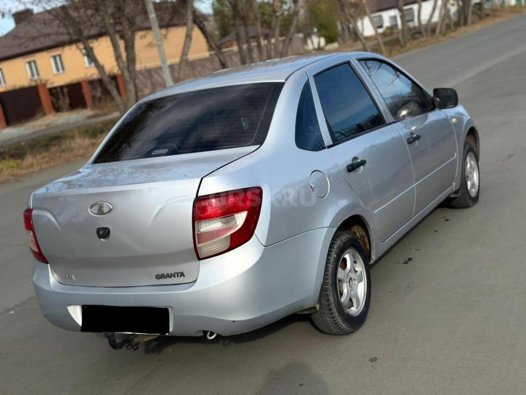 Продам Лада гранта 2012г
Автомобиль в хорошем состоянии 
Кузов дно пороги без гнили и дыр. - Орск