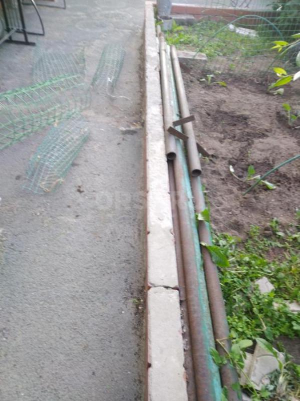 Металлическую трубу 89 б/у (50 метров); труба 100 из светлого металла 6 метров; труба толстостенная - Орск