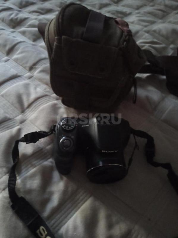 Продам цифровой фотоаппарат Sony модель DSC-H100  в отличном состоянии. - Орск