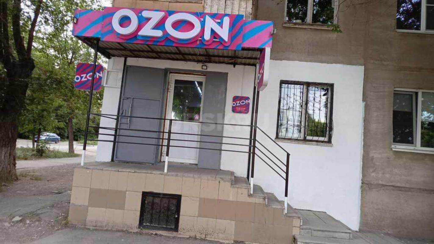 Сдам часть нежилого помещения любого назначения (две большие комнаты можно использовать как одно бол - Орск