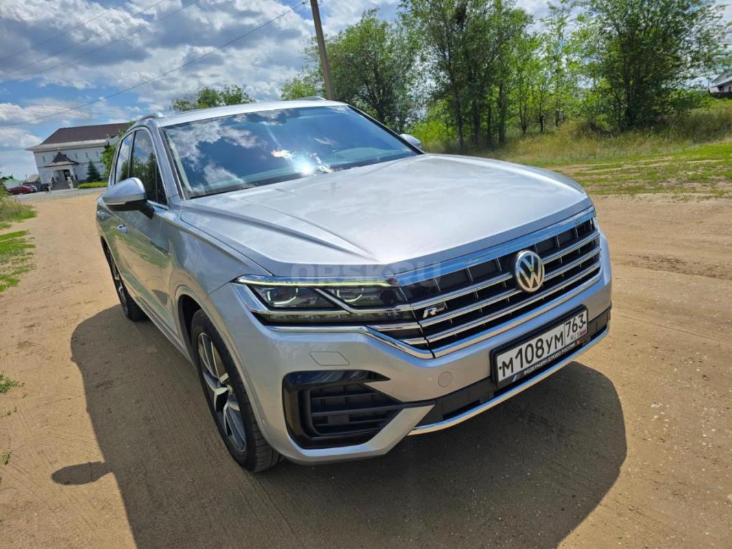 Дилерский VOLKSWAGEN TOUAREG в БОГАТЕЙШЕЙ Комплектации БИЗНЕС R-Line = Практически в НОВОМ Состояние - Орск