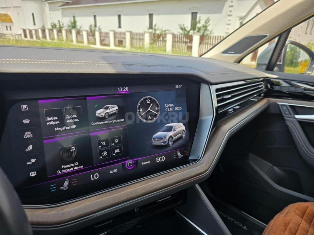 Дилерский VOLKSWAGEN TOUAREG в БОГАТЕЙШЕЙ Комплектации БИЗНЕС R-Line = Практически в НОВОМ Состояние - Орск