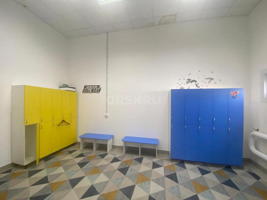 Сдам с ноября в аренду помещение 160 кв. - Орск