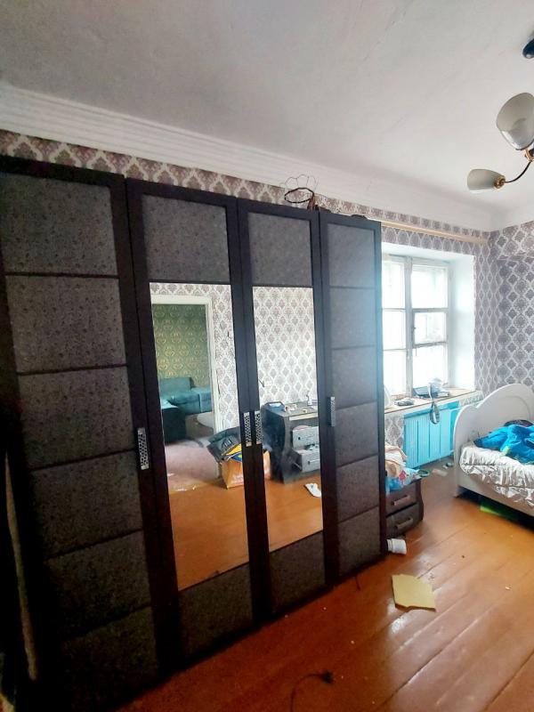 Продается 3-комнатная квартира по адресу: г. - Новотроицк