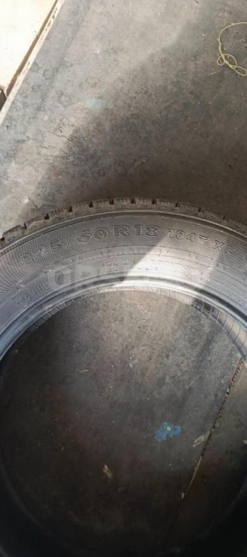 Продам комплект зимних шипованных шин в очень хорошем состоянии Nokian Tyres Nordman 7 SUV 225/60 R1 - Орск