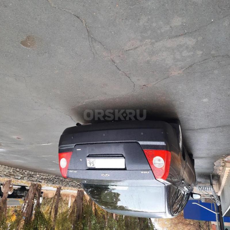 Продам черри А21 , 1 хозяин, на ходу, требует установки радиатора кондиционера и замены улитки руля. - Орск