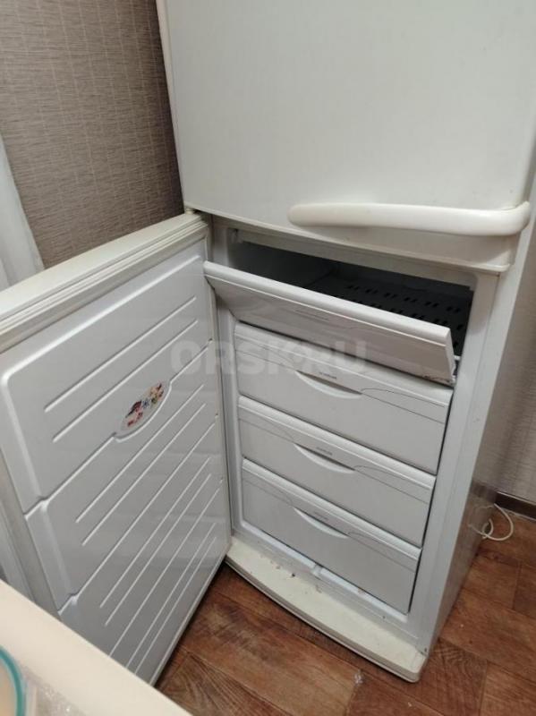 Холодильник Атлант двухкомпрессорный. - Орск