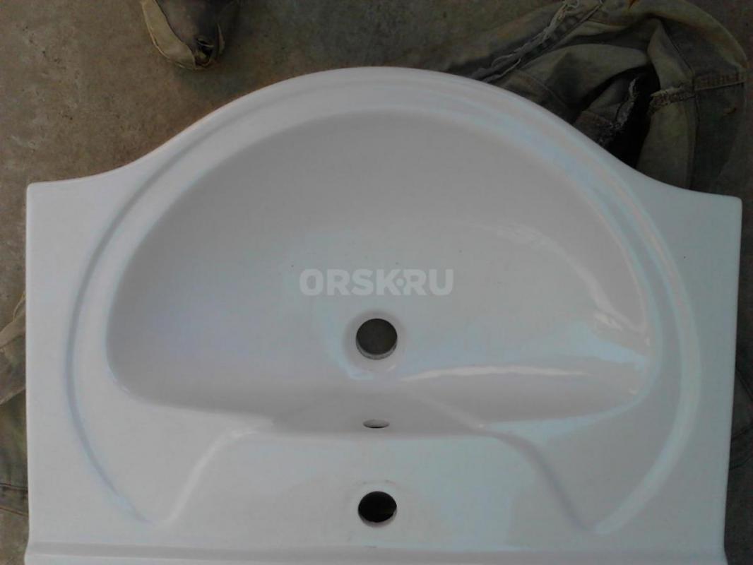 Продам ящик растворный (2200х820х160); раковина(470х660). - Орск