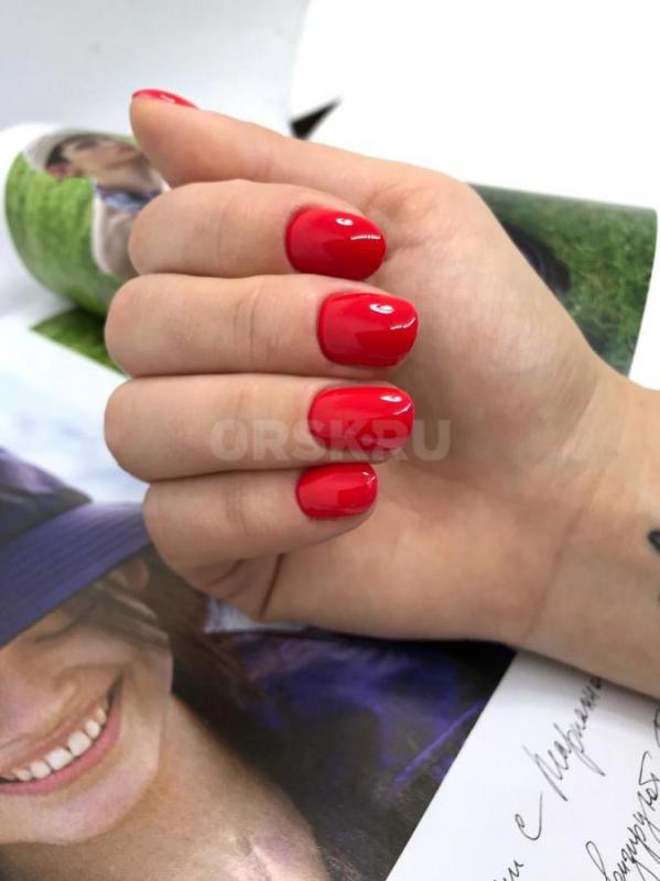 В студии маникюра CRAZY NAILS , вы можете получить такие услуги как : 
Маникюр укрепление / наращив - Орск
