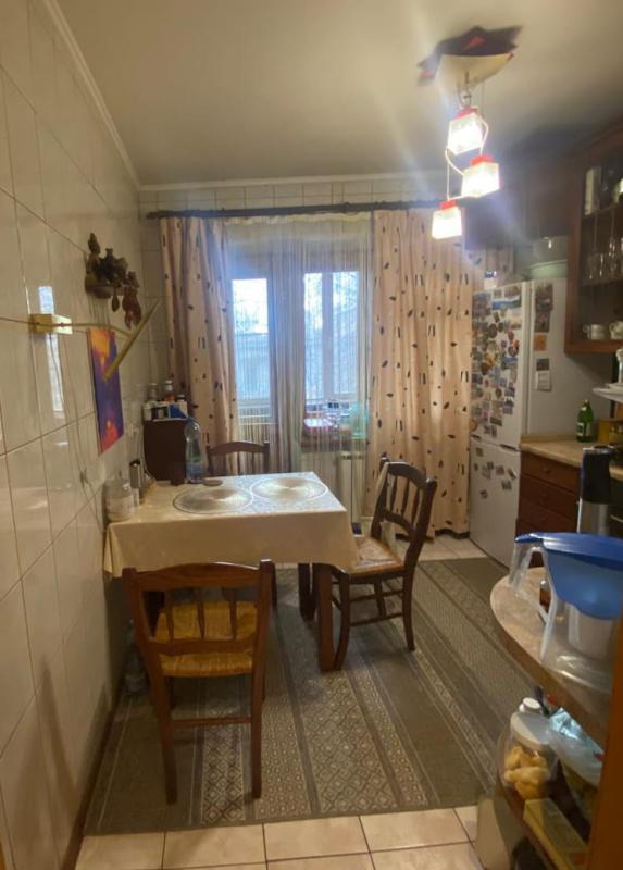 ПРОДАЕТСЯ ПРЕКРАСНАЯ 3Х-КОМНАТНАЯ КВАРТИРА В КИРПИЧНОМ ДОМЕ СОВРЕМЕННОЙ ПОСТРОЙКИ  С УЛУЧШЕННОЙ ПЛАН - Новотроицк