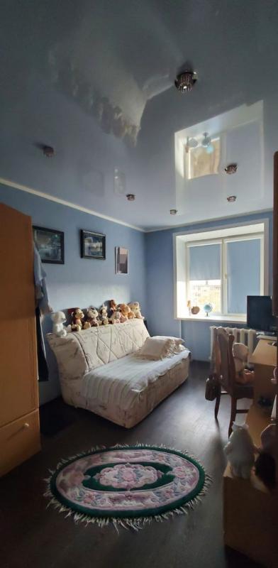 Просторная и уютная квартира ждет новых владельцев!

🌿 Предлагается: просторная трехкомнатная квар - Гай