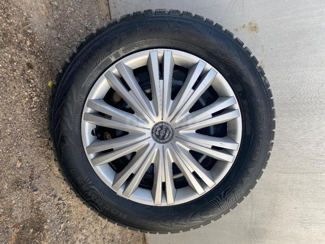Продам комплект колес в размерности 195/60/15 разболтовка 5*100, резина нордман 7, износ минимальный - Новотроицк