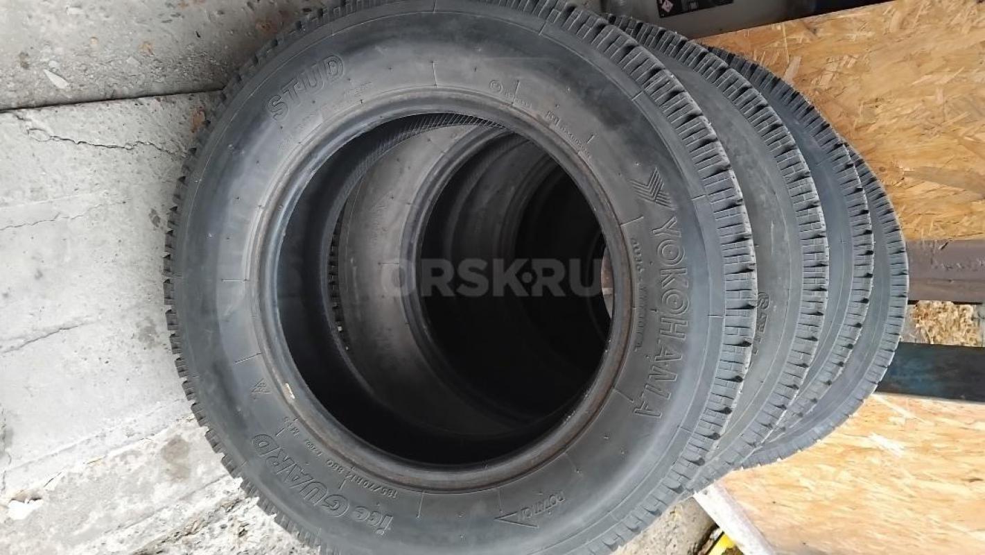 Продам зимнюю резину YOKOHAMA 185/70 R 14 в отличном состоянии, без грыж и порезов. - Орск