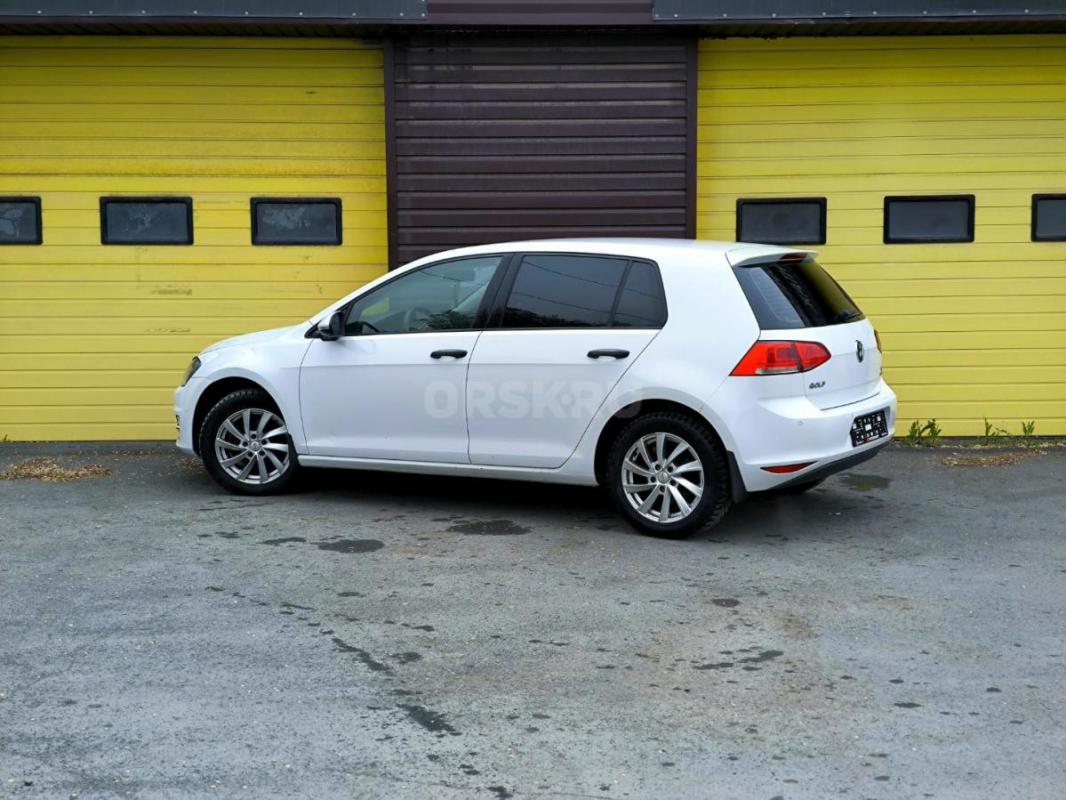 2 Собственника
 Экономичный двигатель 
 Богатая комплектация 
 Юридически чист 
 Полный комплект - Орск