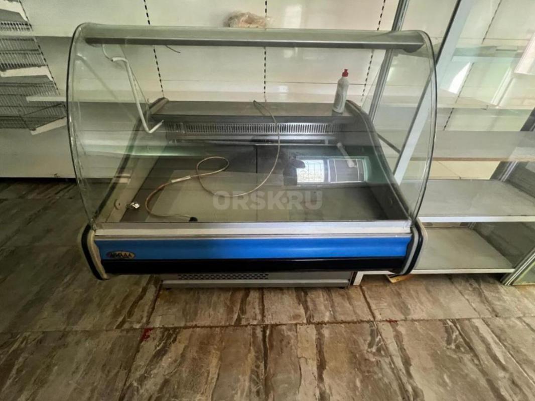 Продам холодильники, морозильники, холодильное оборудование, стеллажи, прилавки. - Орск