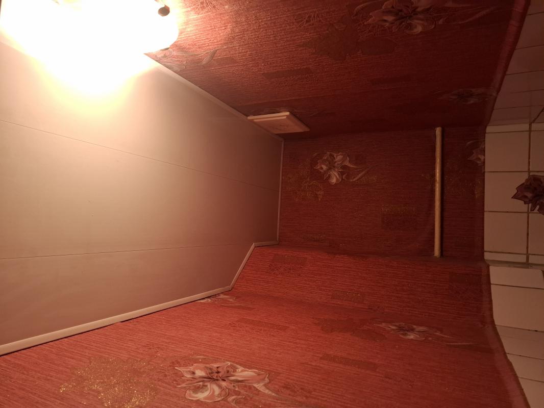 Продаётся трёхкомнатная квартира в малогабаритном варианте, расположенная в комфортном районе для пр - Новотроицк